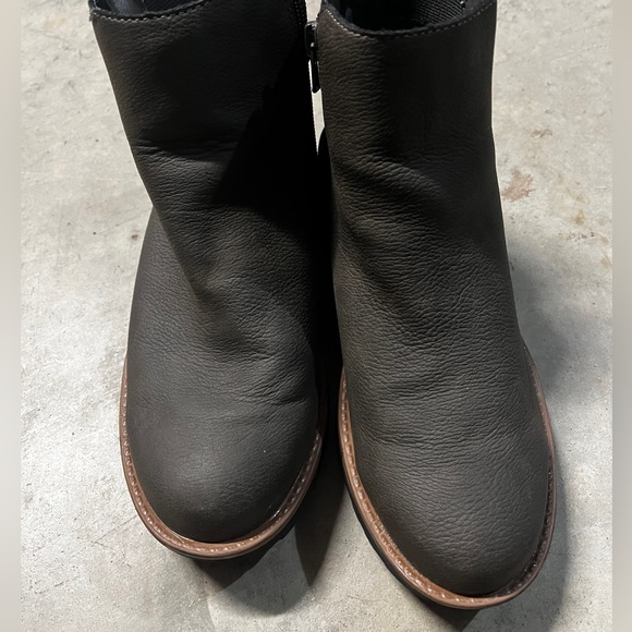 Very cute booties! - Picture 5 of 7